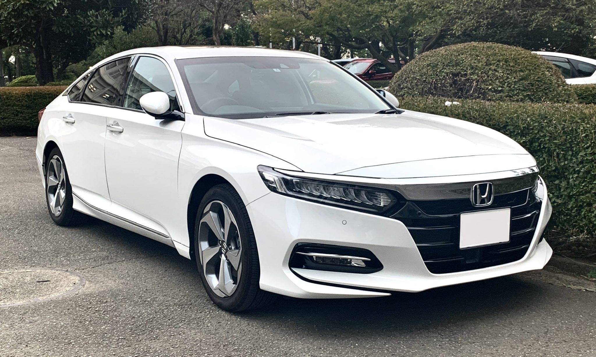 Honda Accord Wheel Bearing Noise (Causes, Symptoms & Fixes